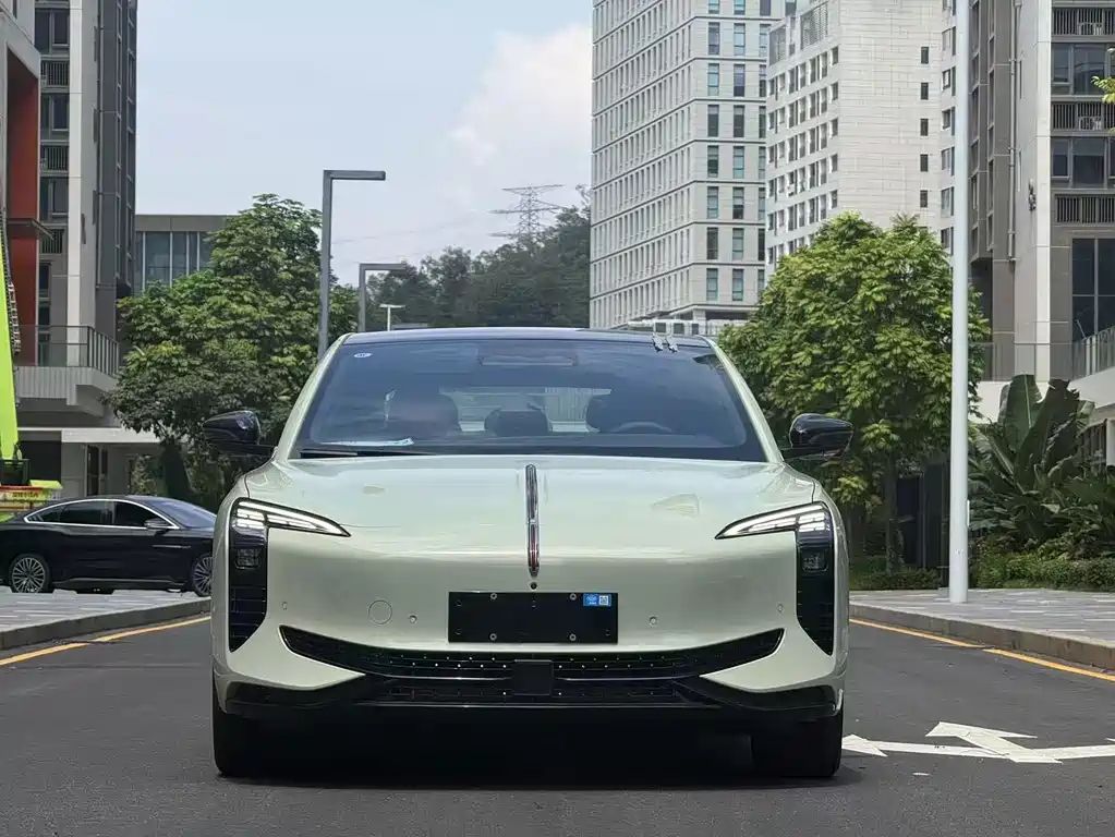 Hongqi Hongqi EH7 — миниатюра 2