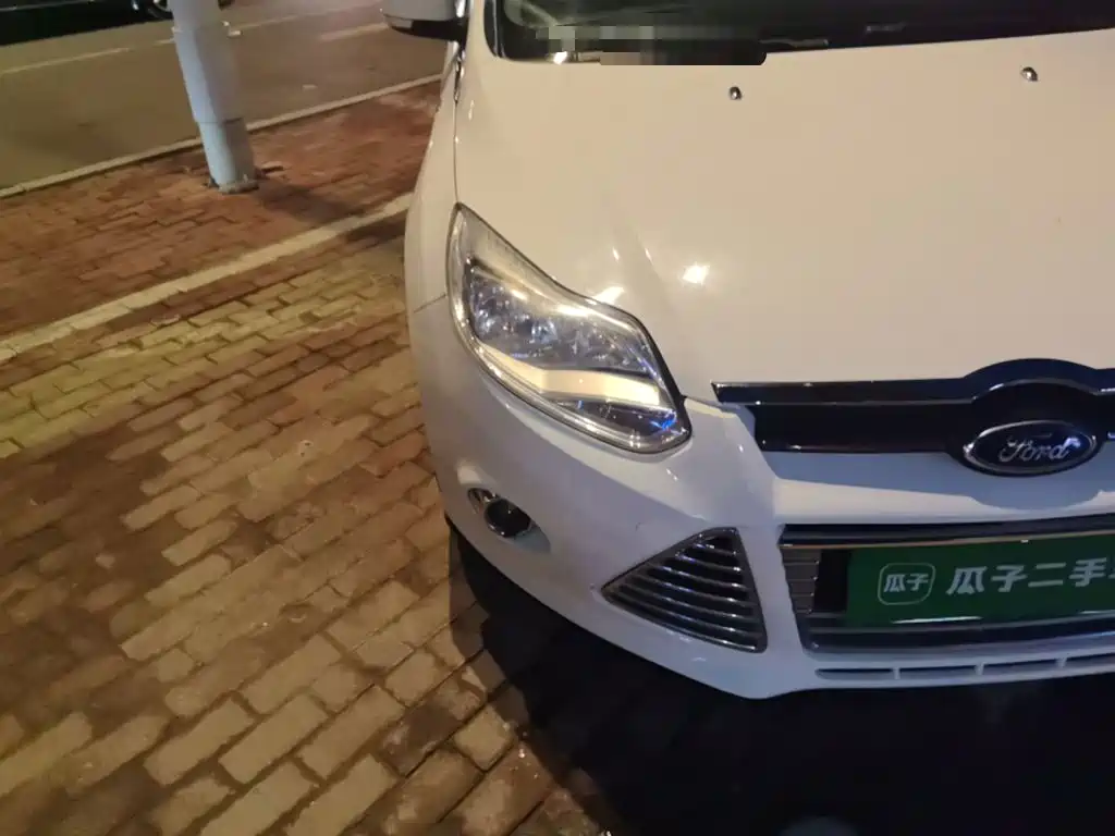 Ford Focus — миниатюра 7