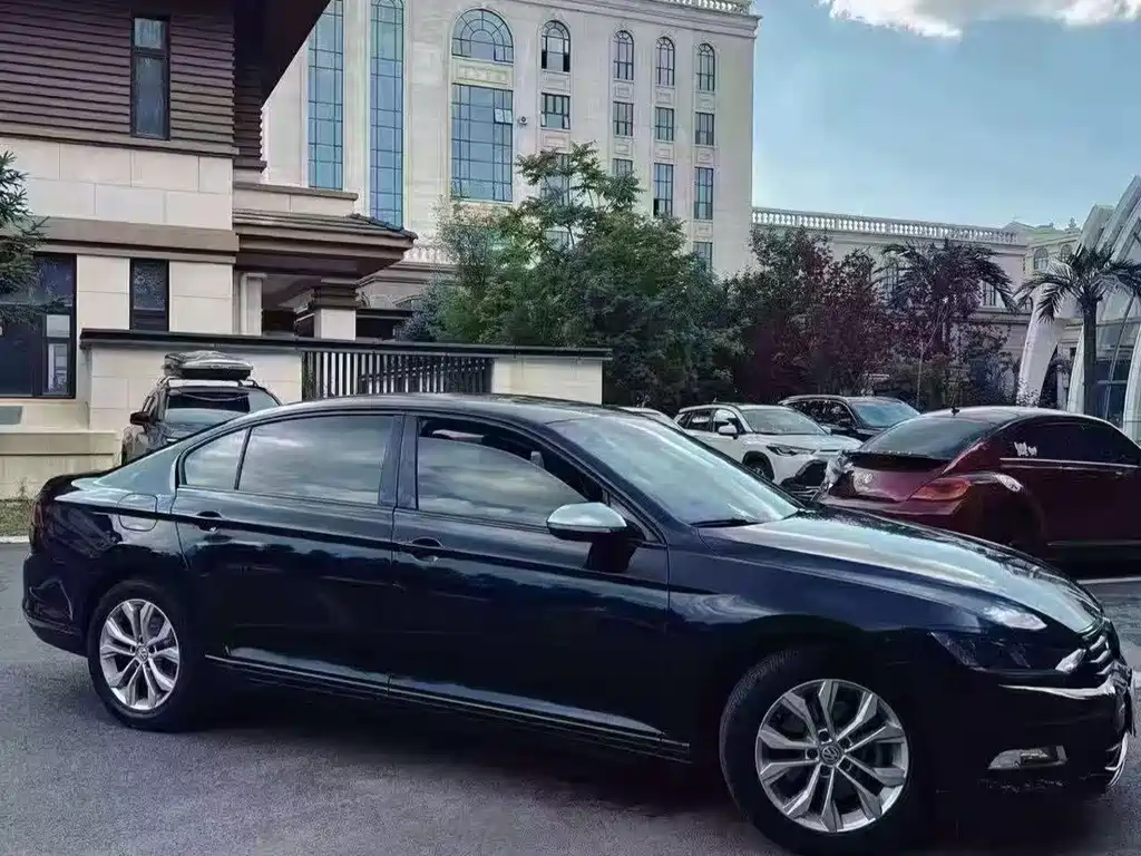 Volkswagen Magotan — миниатюра 3