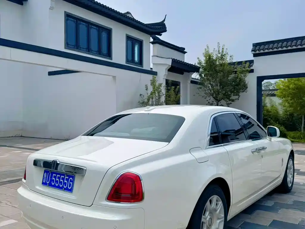 Rolls-Royce Ghost 2010 6.6T Standard