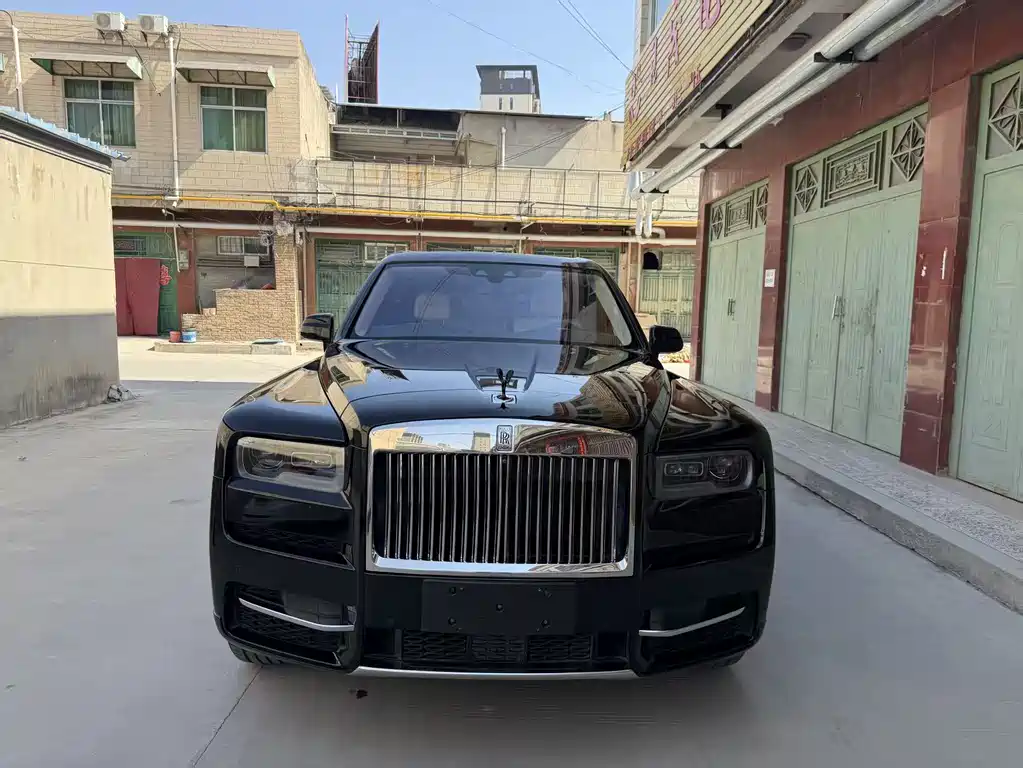 ROLLS-ROYCE CULLINAN