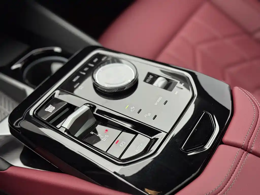 BMW 5 Series — миниатюра 14