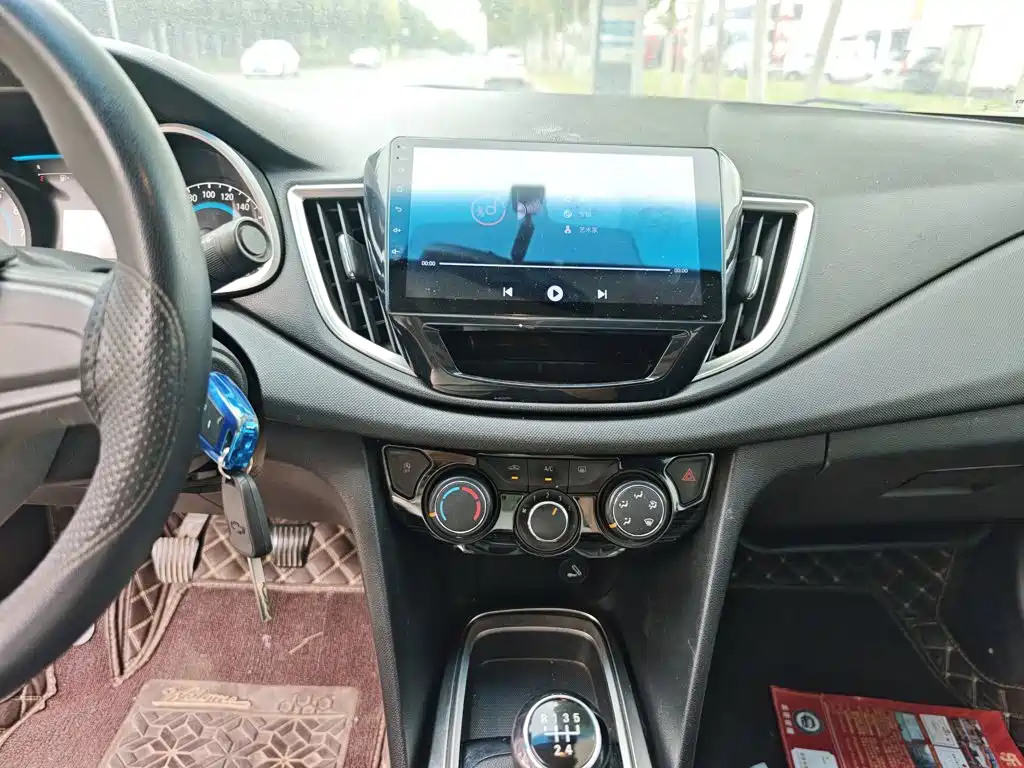 Chevrolet Cavalier — миниатюра 13