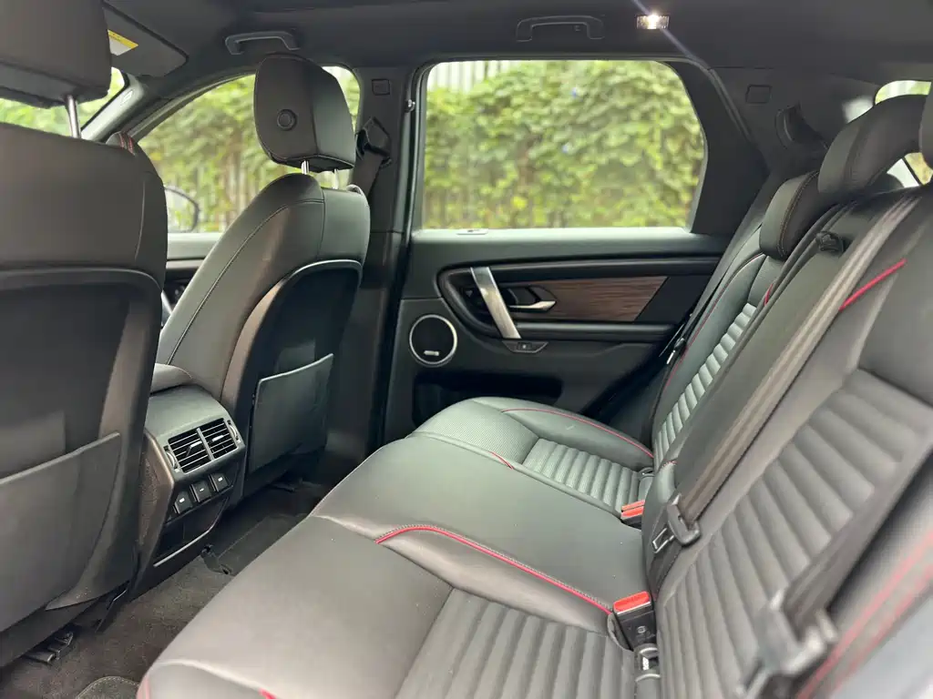 Land Rover Discovery Sport — миниатюра 16