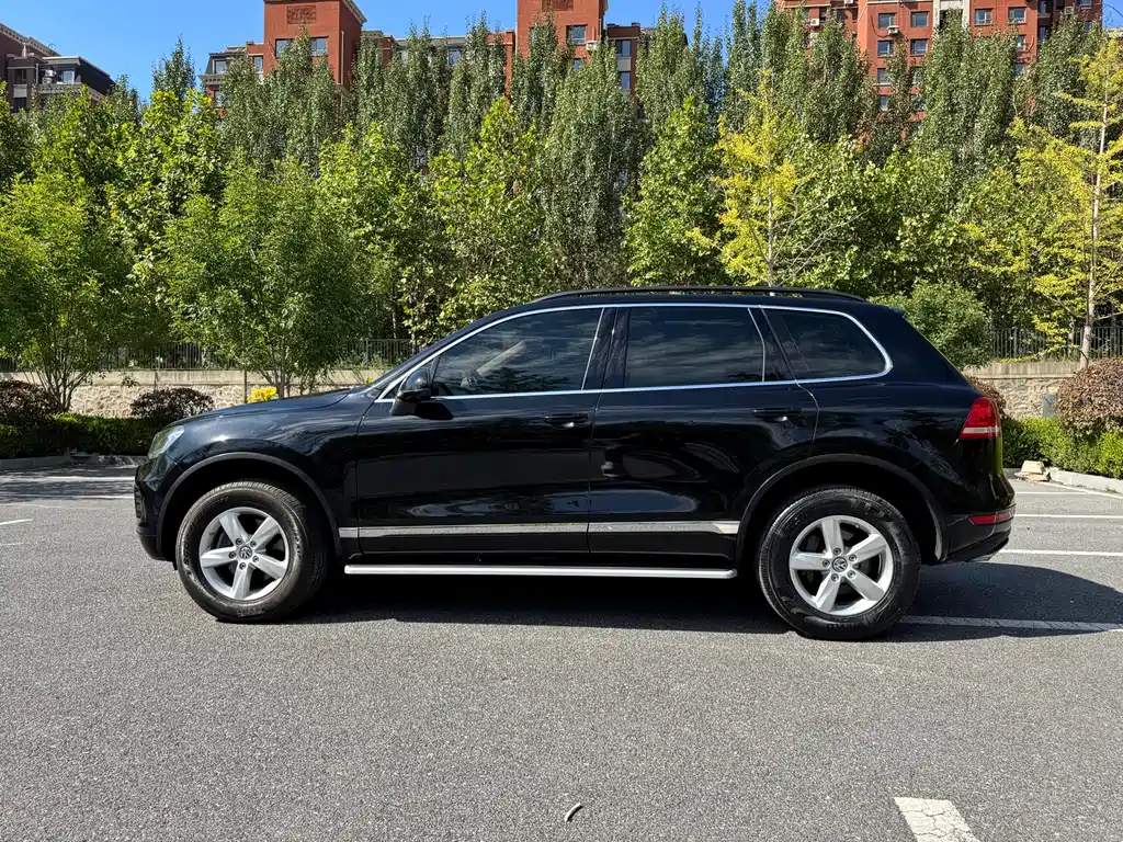 Volkswagen Touareg — миниатюра 4