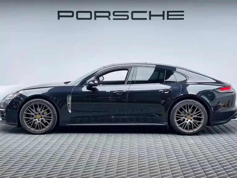 Porsche Panamera — миниатюра 4