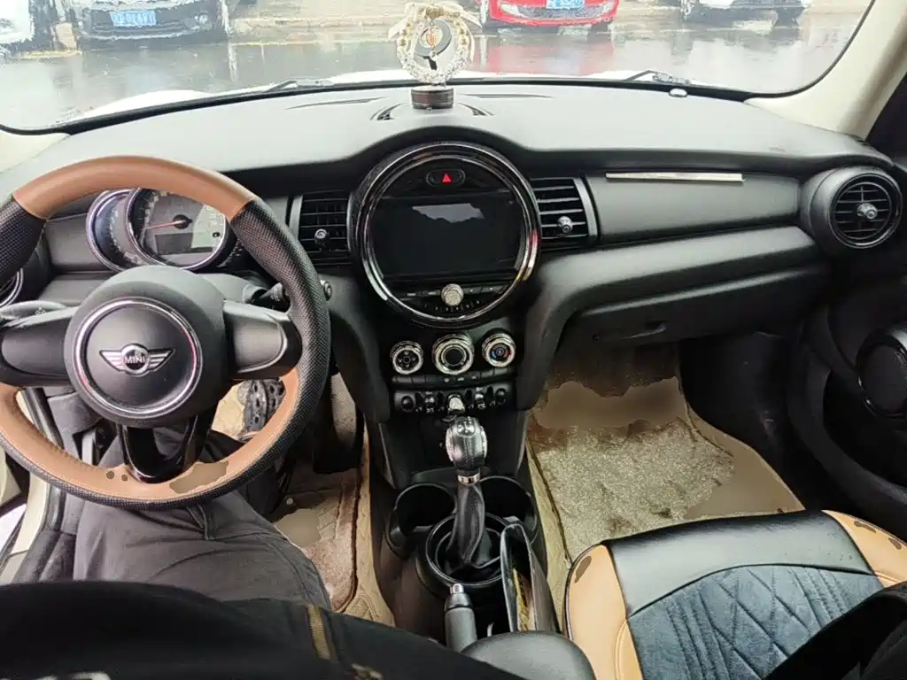 MINI Mini — миниатюра 10