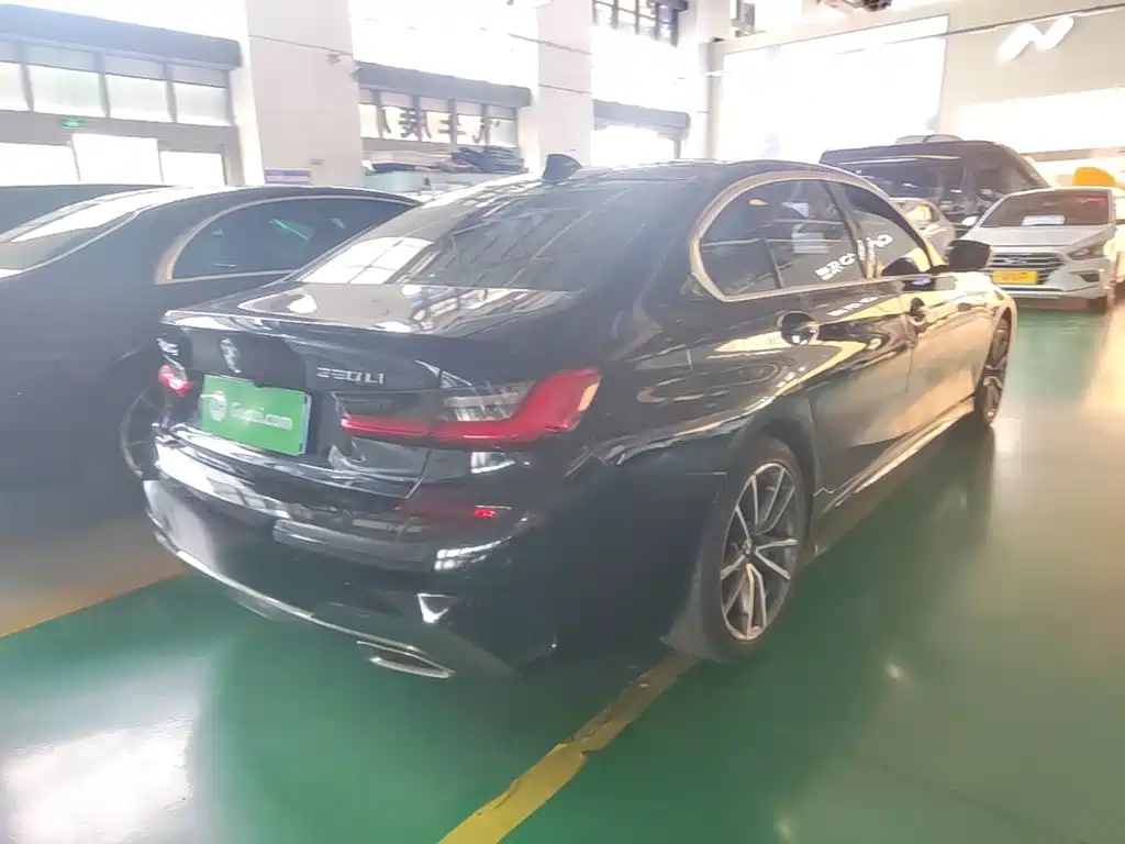 BMW 3 Series — миниатюра 7