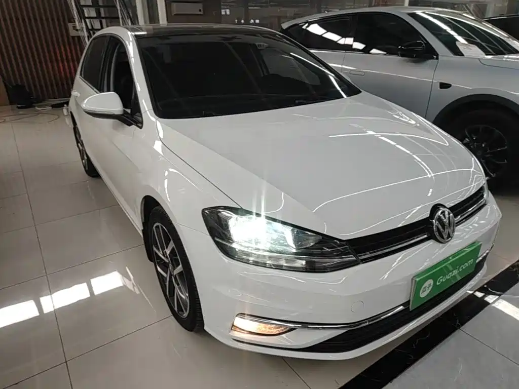 Volkswagen Golf — миниатюра 4