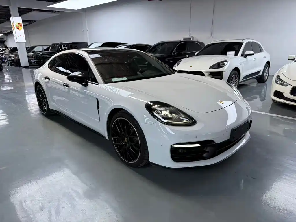 Porsche Panamera — миниатюра 3