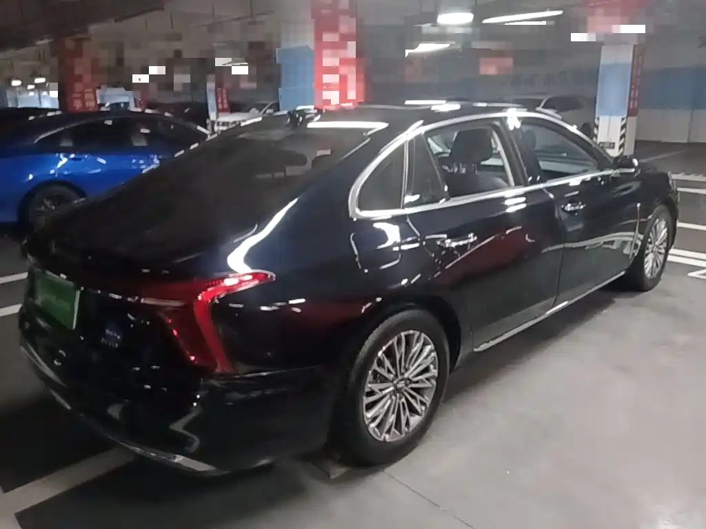 Hongqi Hongqi H5 — миниатюра 7