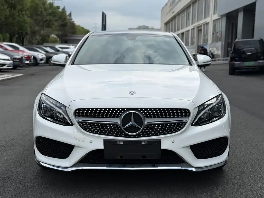 Mercedes-Benz C-Class — миниатюра 2