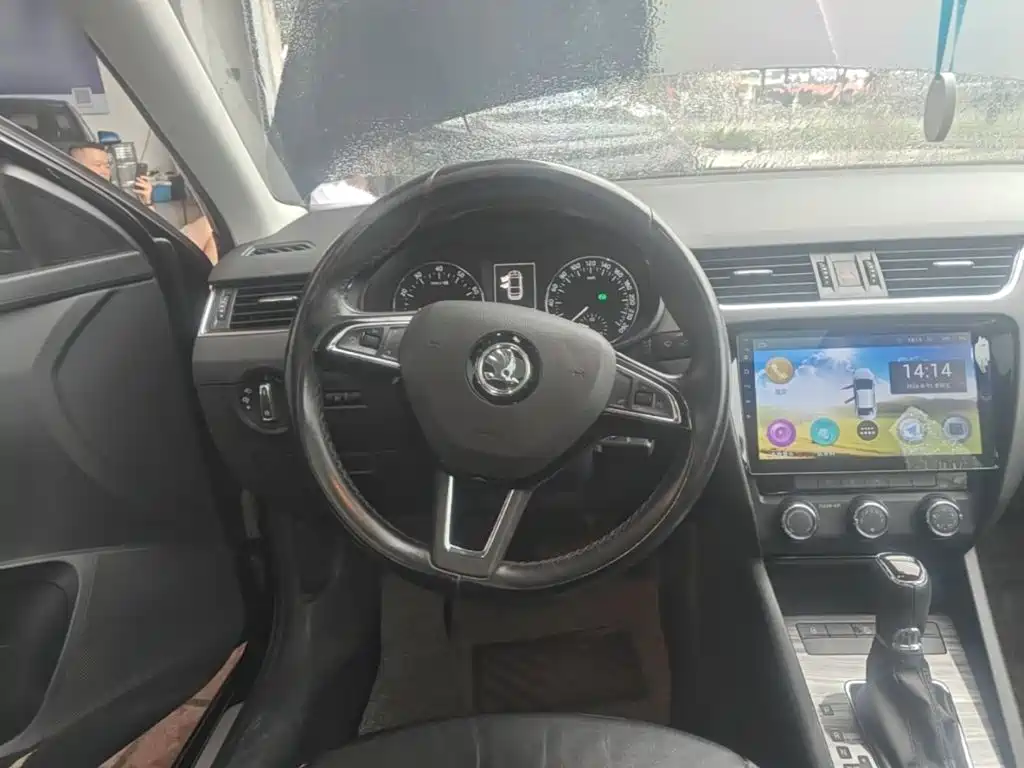 Skoda Octavia — миниатюра 11