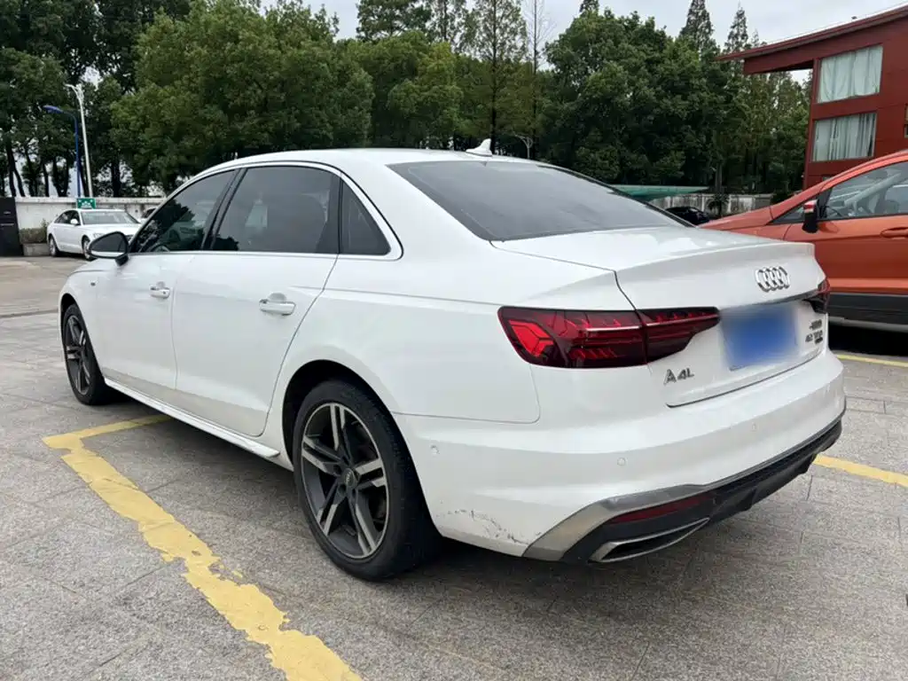 Audi A4L — миниатюра 8