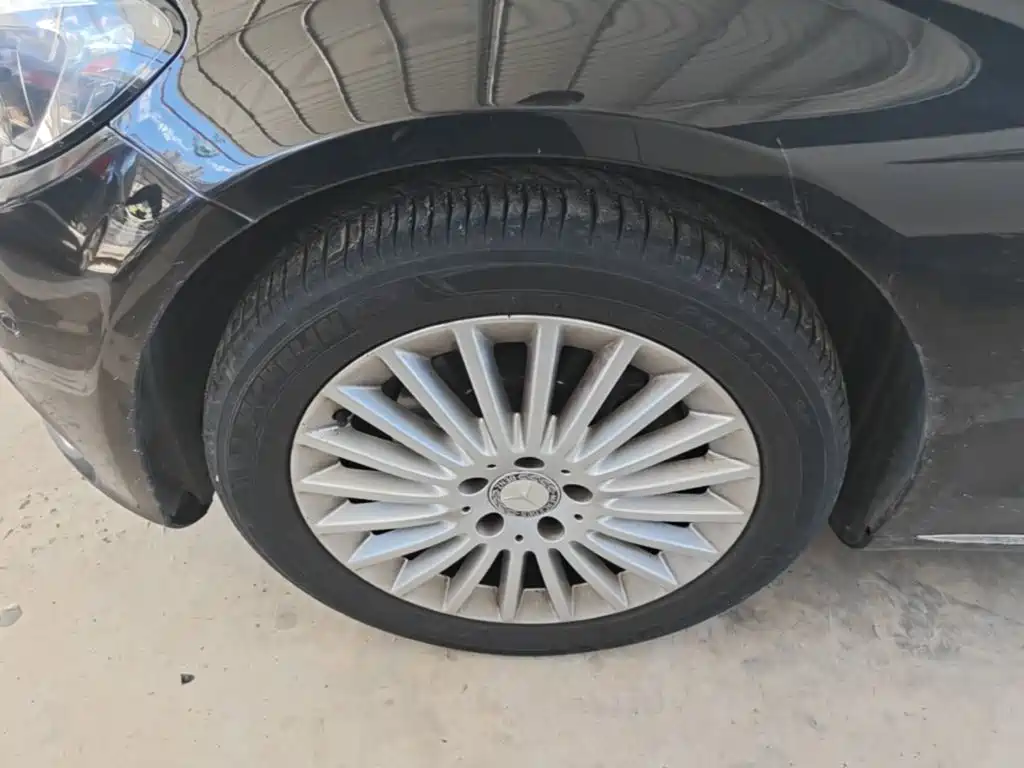 Mercedes-Benz C-Class — миниатюра 23