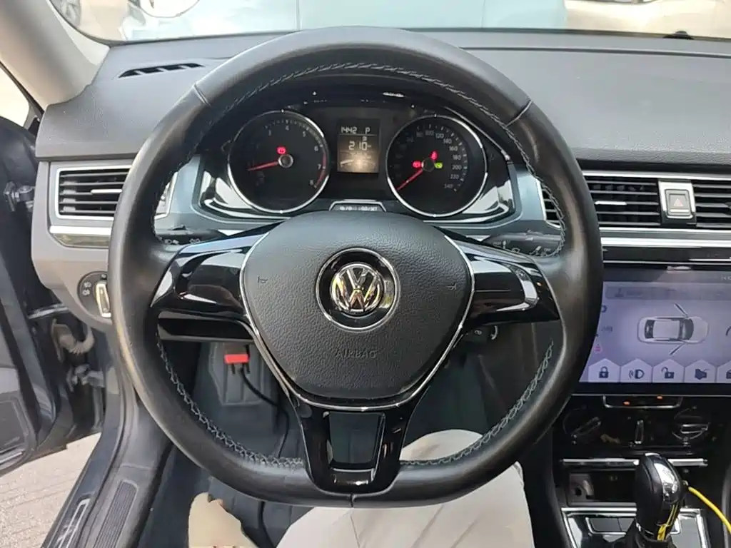 Volkswagen Bora — миниатюра 11