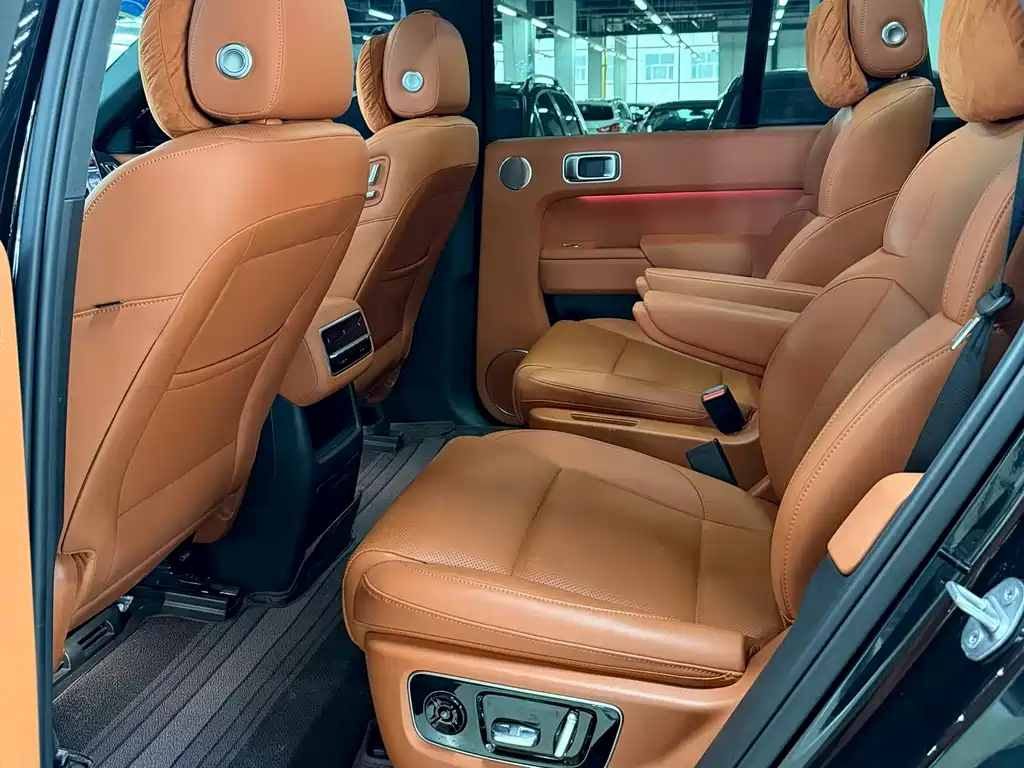 Li Auto Li L8 — миниатюра 6