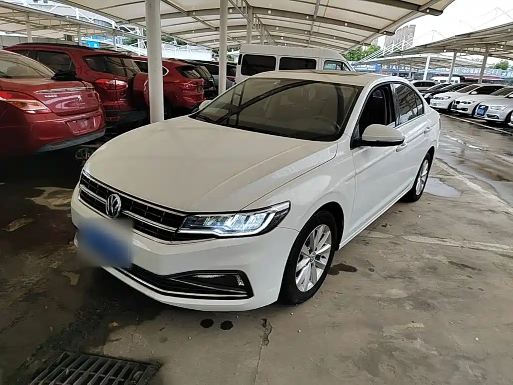 Volkswagen Bora — миниатюра 2