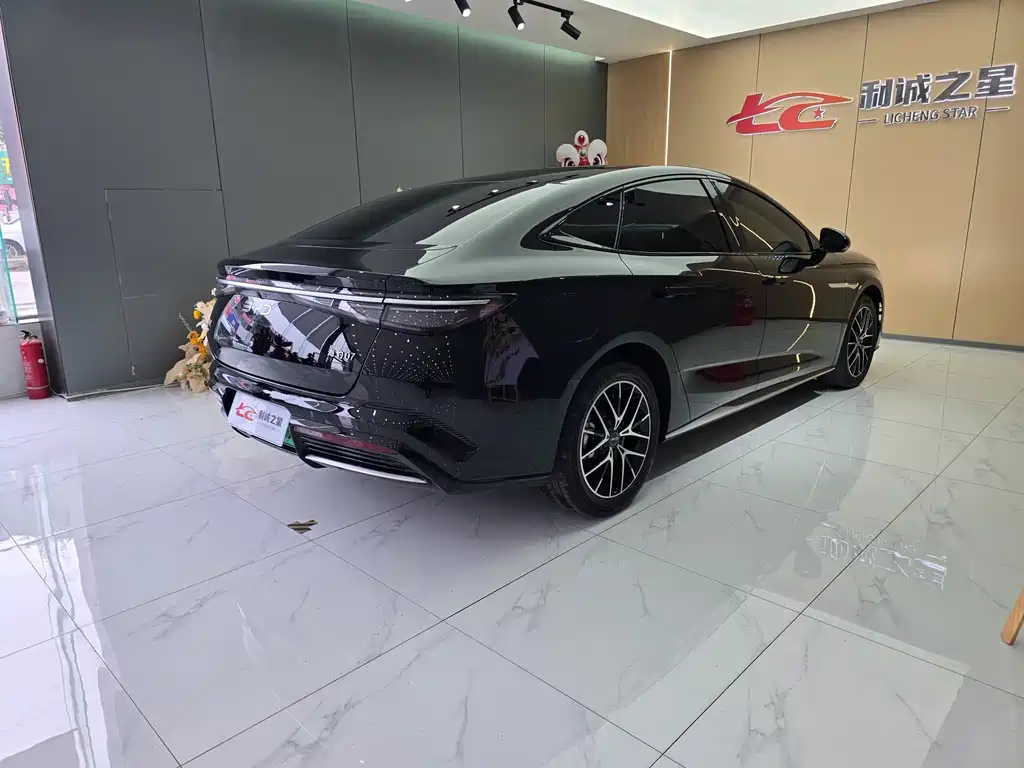 BYD Seal 07 DM-i — миниатюра 4