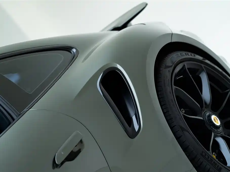 Porsche 911 2022 Turbo S 3.7T