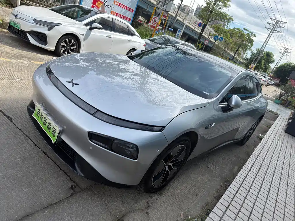 XPeng P7
