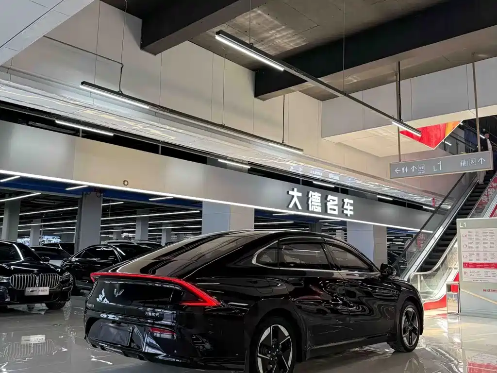 Wuling Xingguang — миниатюра 7