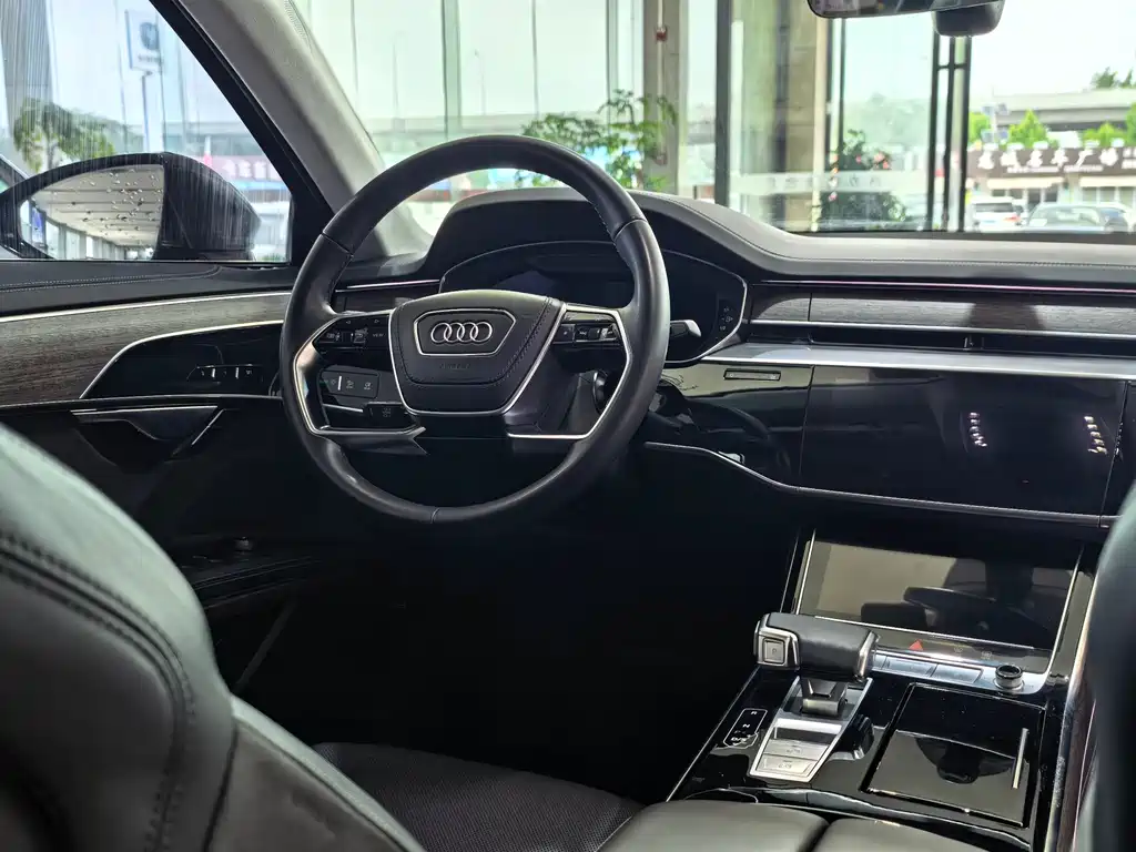 Audi A8 2023 A8L 55 TFSI quattro Flagship