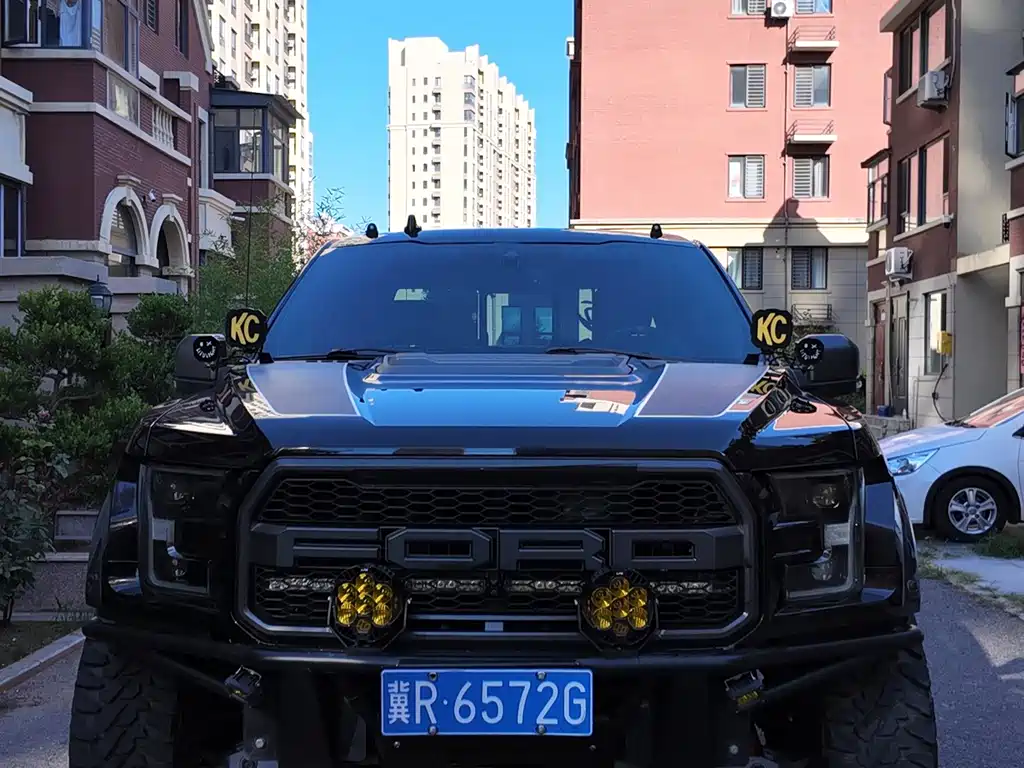 Ford F-150 Raptor — миниатюра 2