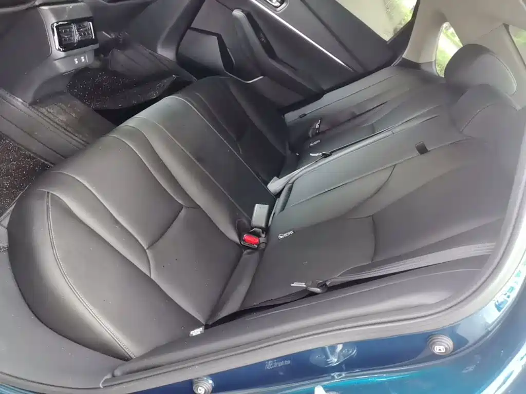 Honda Accord — миниатюра 17