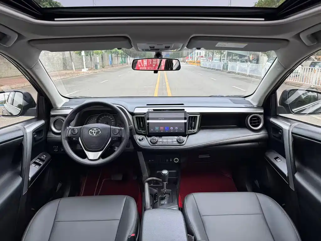 TOYOTA RAV4 RONGFANG