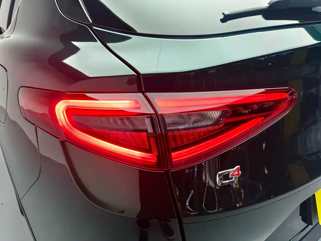 Alfa Romeo Stelvio — миниатюра 12