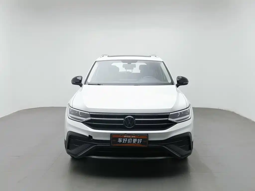 Volkswagen Tiguan L — миниатюра 3