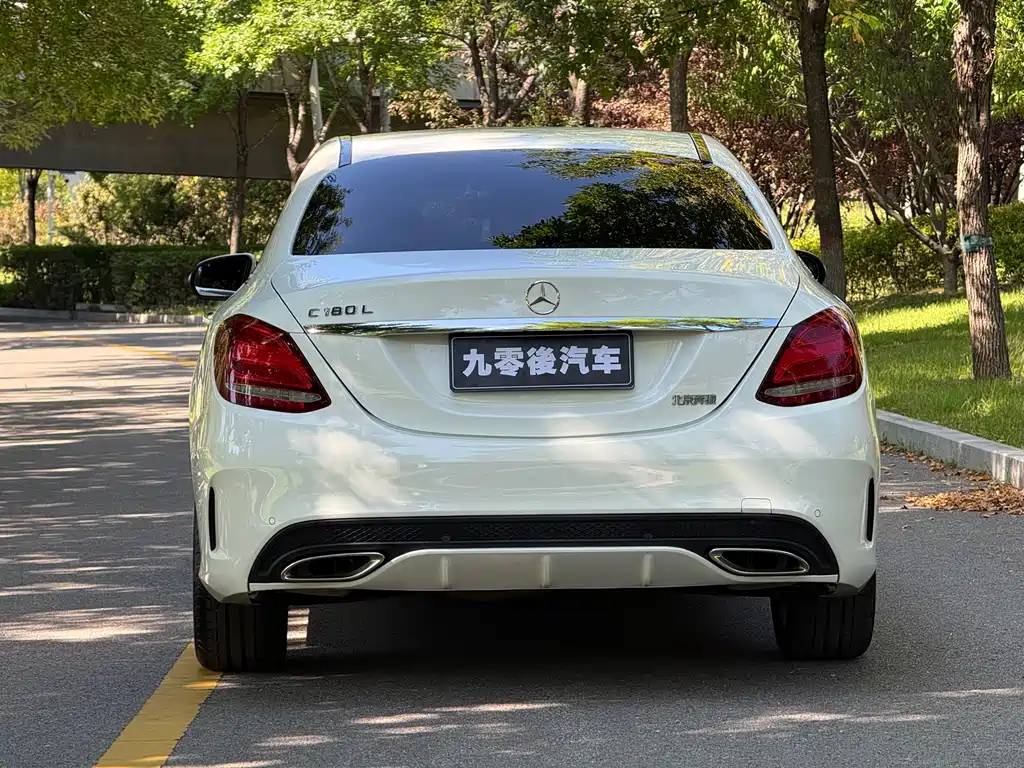 Mercedes-Benz C-Class — миниатюра 10