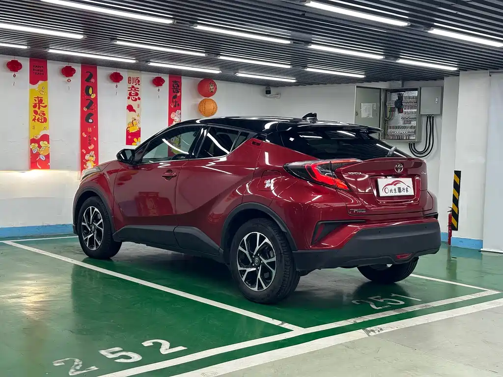 Toyota C-HR — миниатюра 7