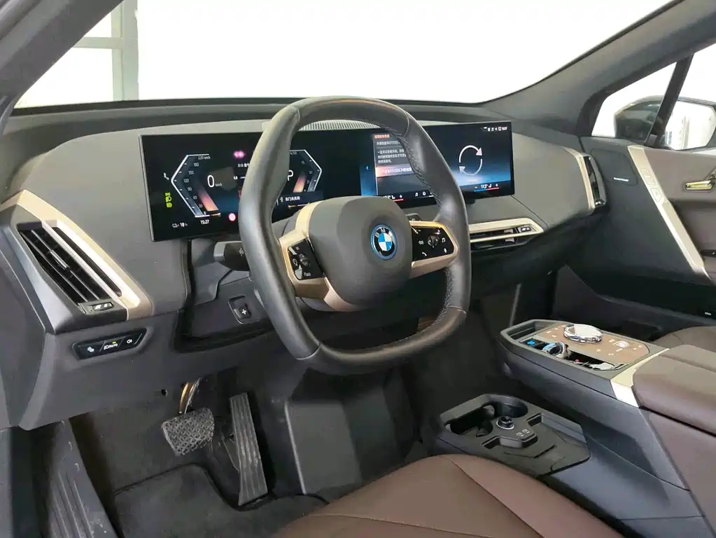 BMW iX — миниатюра 6