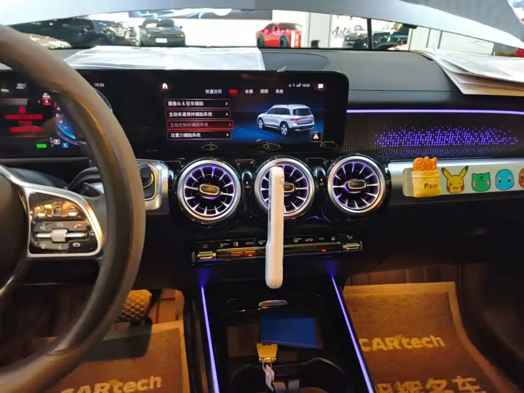 Mercedes-Benz EQB — миниатюра 13