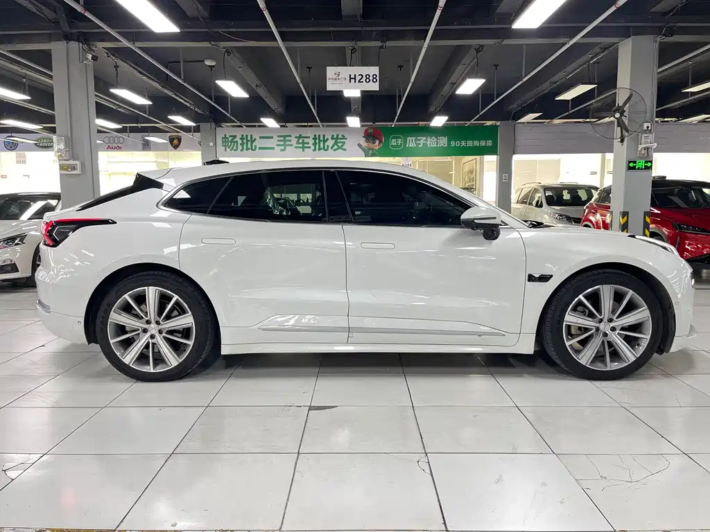 ZEEKR EXTREME KRYPTON 001