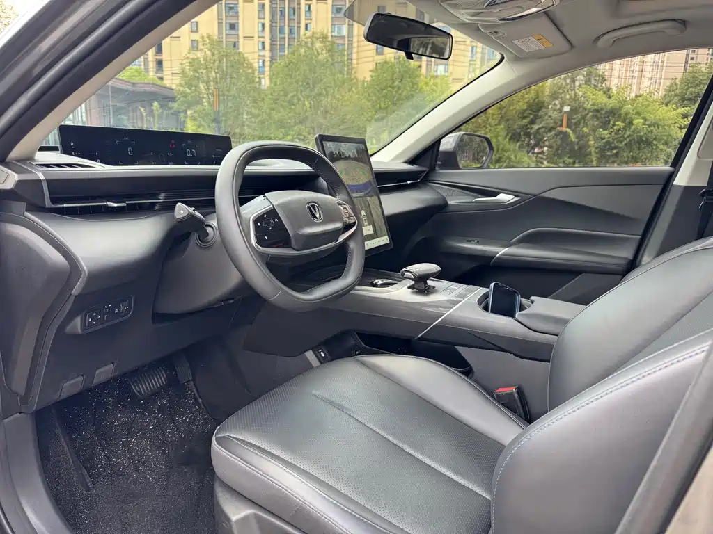 Changan Yida — миниатюра 4