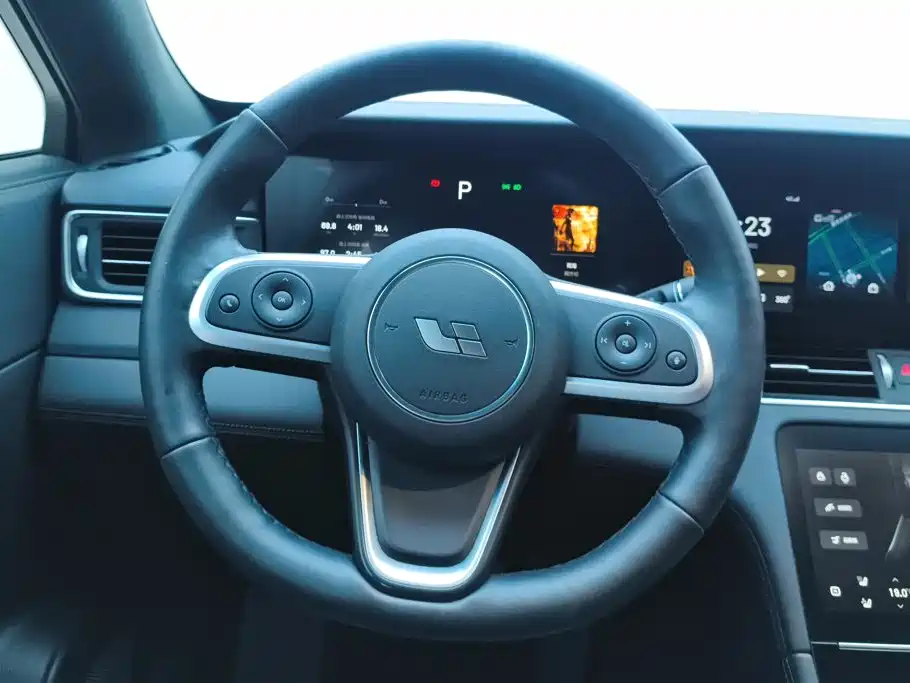 Li Auto Li ONE — миниатюра 15