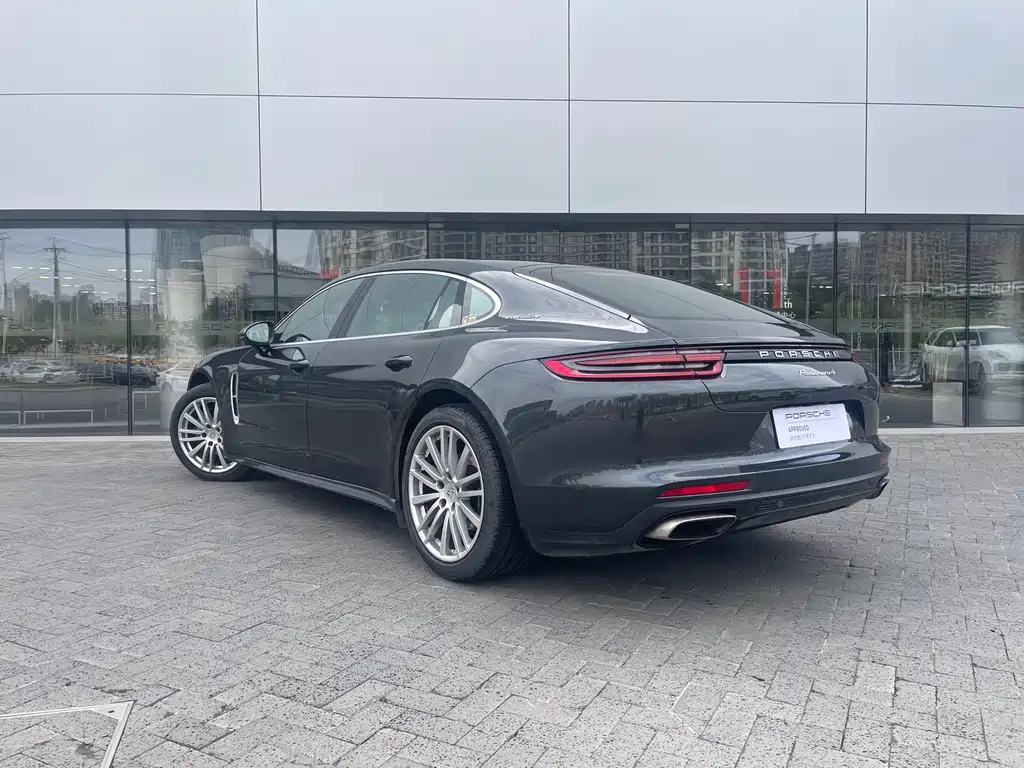 Porsche Panamera — миниатюра 5