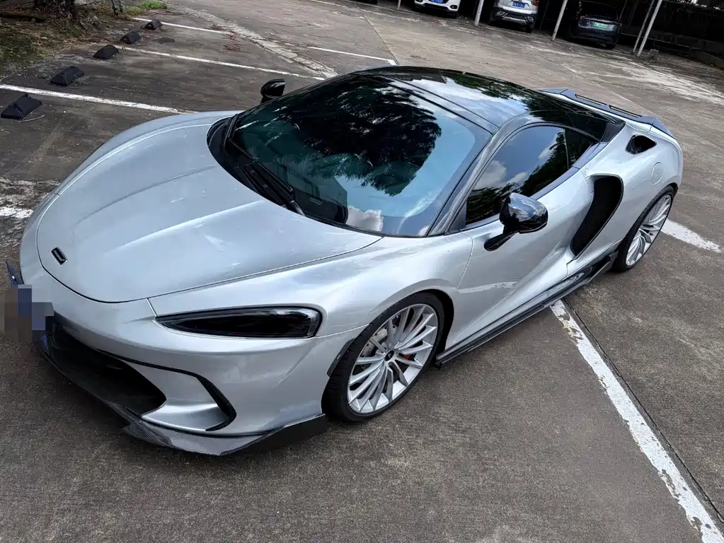Купить McLaren GT