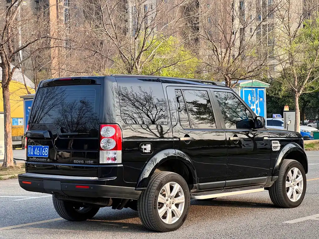 Land Rover Discovery — миниатюра 8