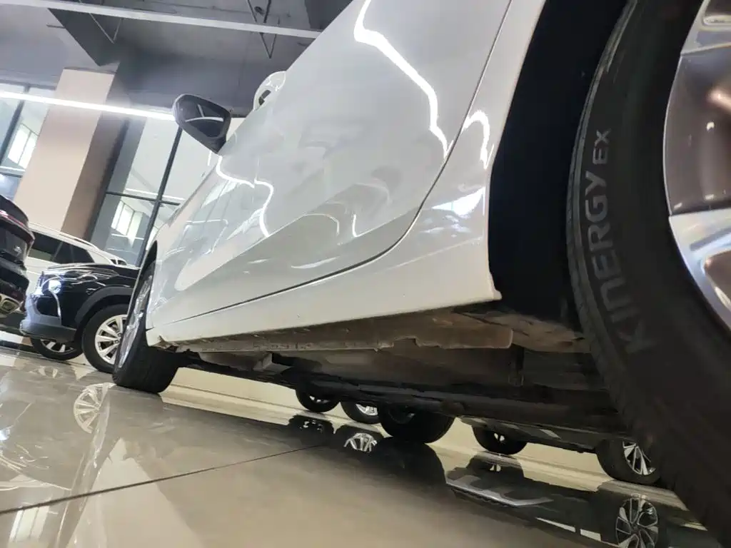 Buick Verano — миниатюра 22