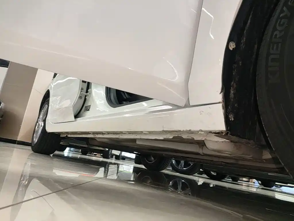 Buick Verano — миниатюра 21