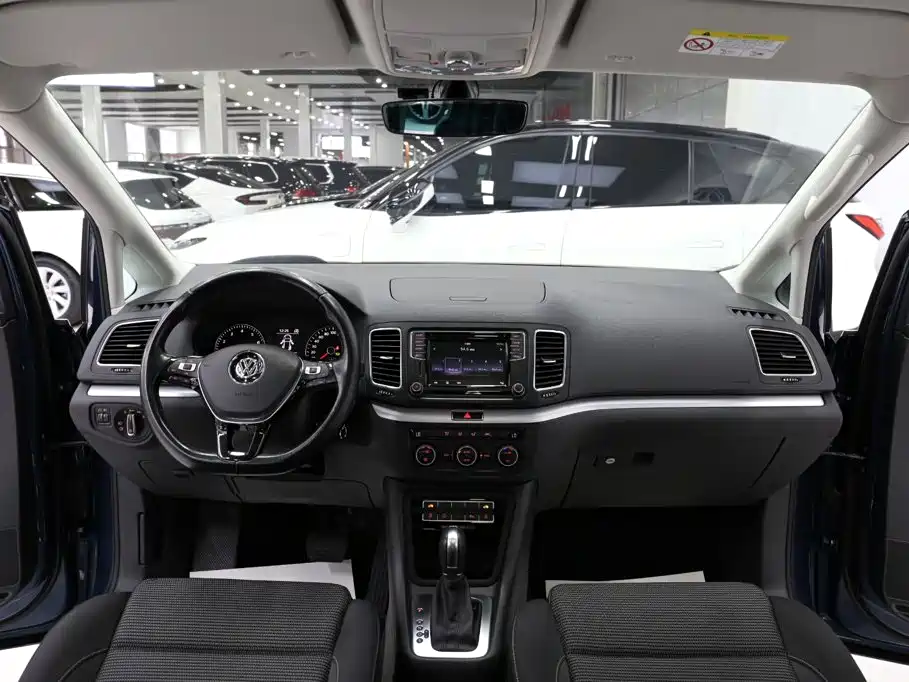 Volkswagen Sharan — миниатюра 10