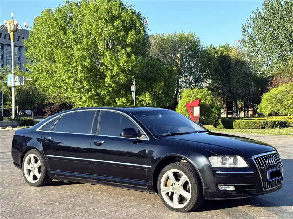 Audi A8 2009 A8L 6.0 W12 quattro