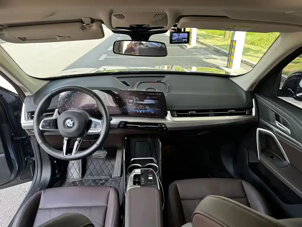 BMW X1 2023 sDrive25Li M Sport