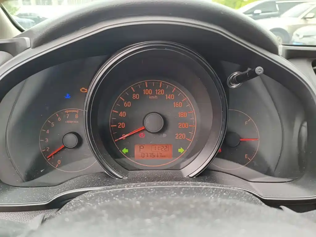 Honda Fit — миниатюра 12