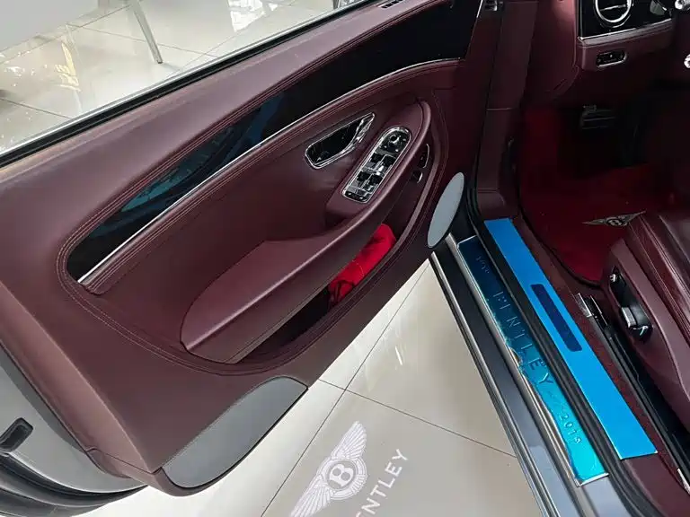 Bentley Continental — миниатюра 9