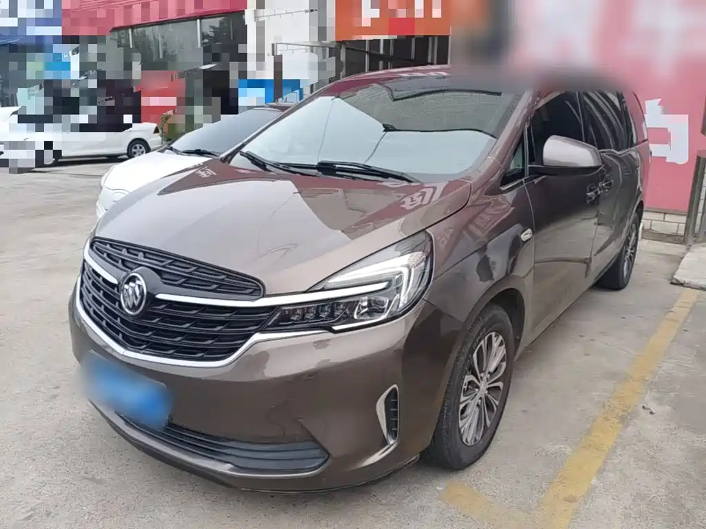 Buick GL8 — миниатюра 2